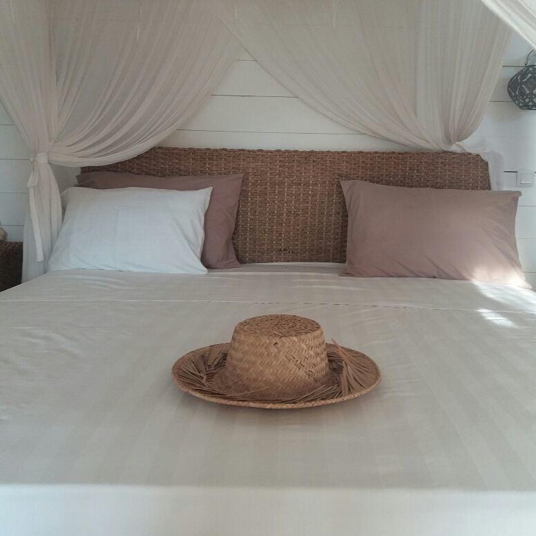 Wera Beach Kadumbul Ngoại thất bức ảnh